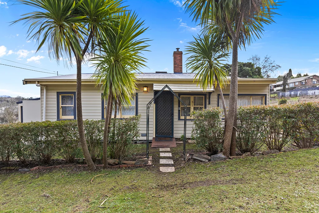31 Pultney Street, Deloraine, TAS 7304