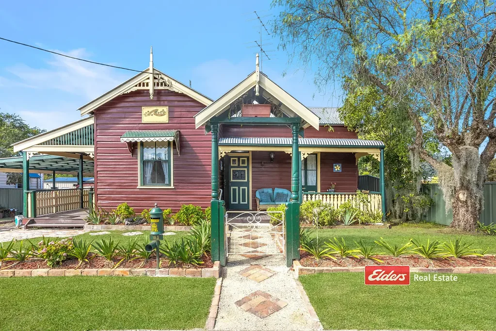 1920's original character home - WIFI and Utilities included!