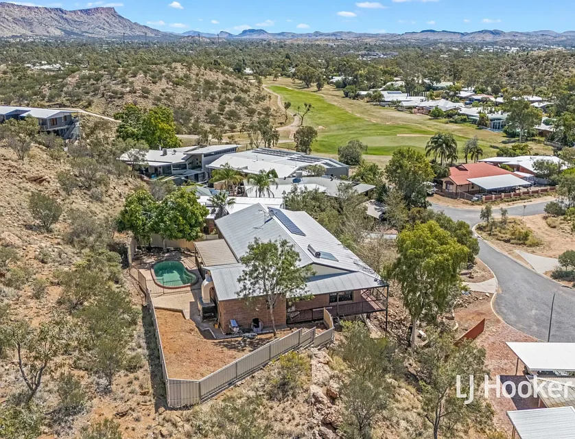 5 Range Crescent, Desert Springs, NT 870, 4 Kuwarto, 2 Banyo, House