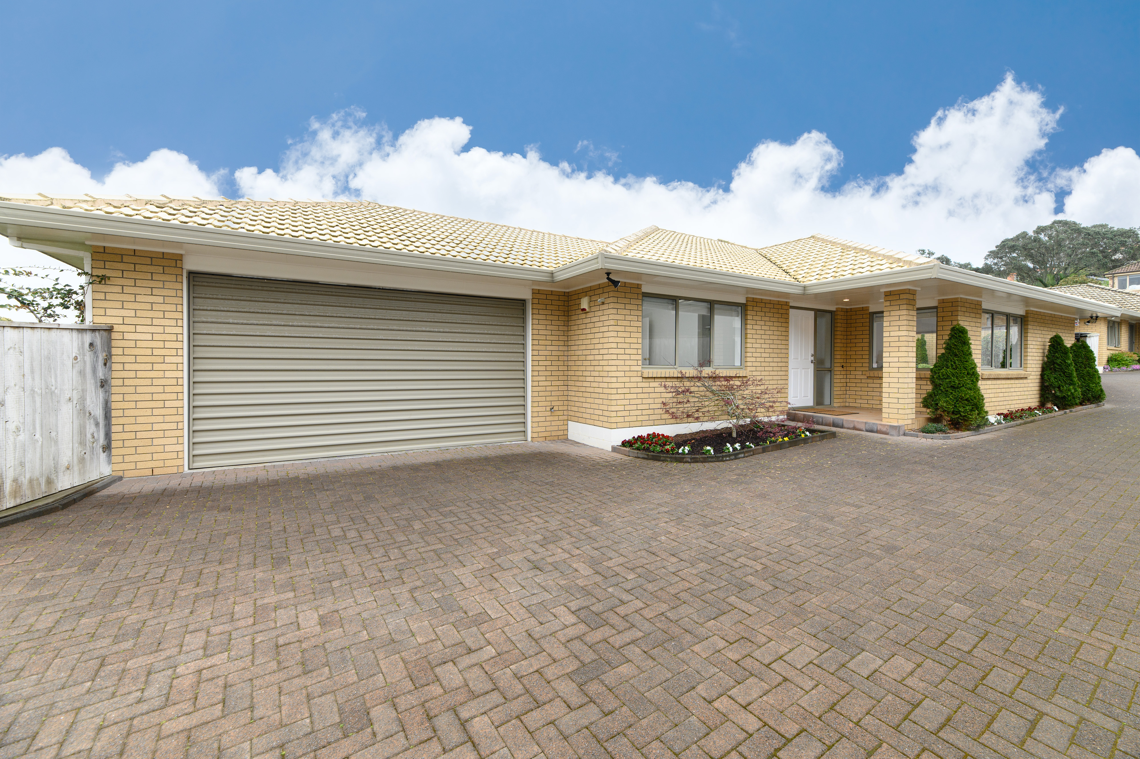 2/52 Turama Road, Royal Oak, Auckland, 3 રૂમ, 0 બાથરૂમ, House