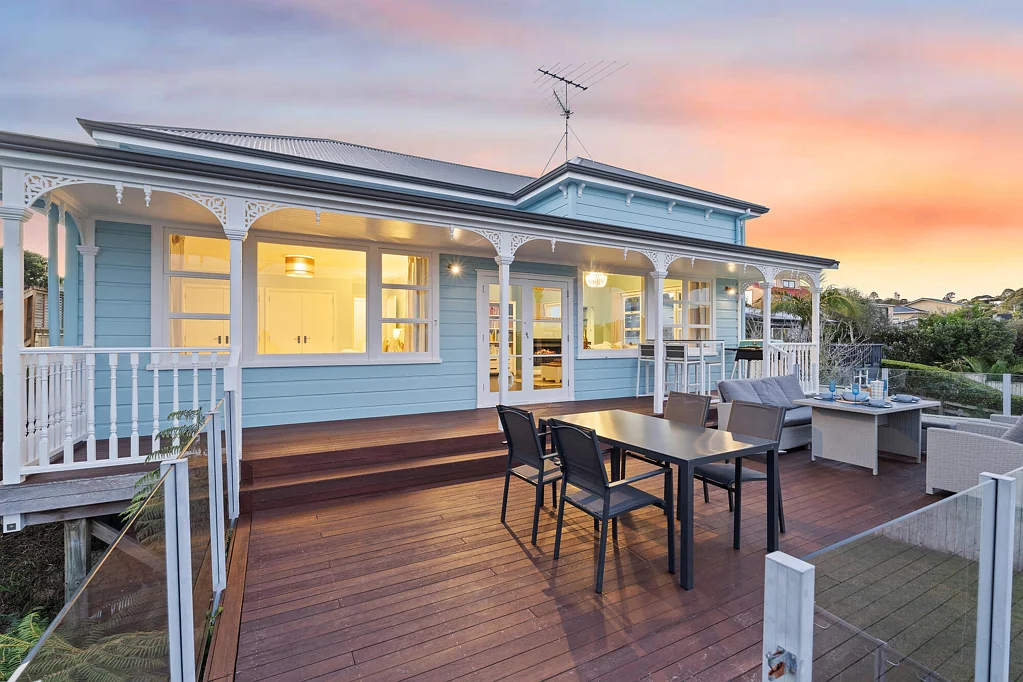 Tindalls Beach 4Moenga Coastal Charm - Vacant & Ready for Summer