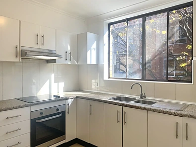 Hurstville 2બેડરૂમ North-Facing Full Brick Apartment in an Ultra-Convenient Location