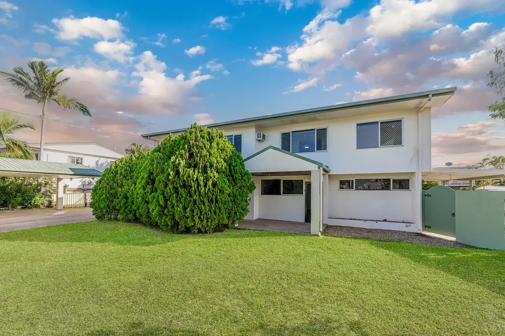 Kirwan 4 Bedroom Spacious Family Home in Quiet Kirwan Court – Huge 1,022m² Block with Pool & Shed!