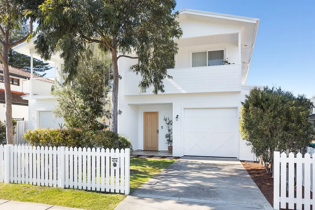 Cronulla 4Kwarto Relaxed Family Living | Prized Coastal Setting