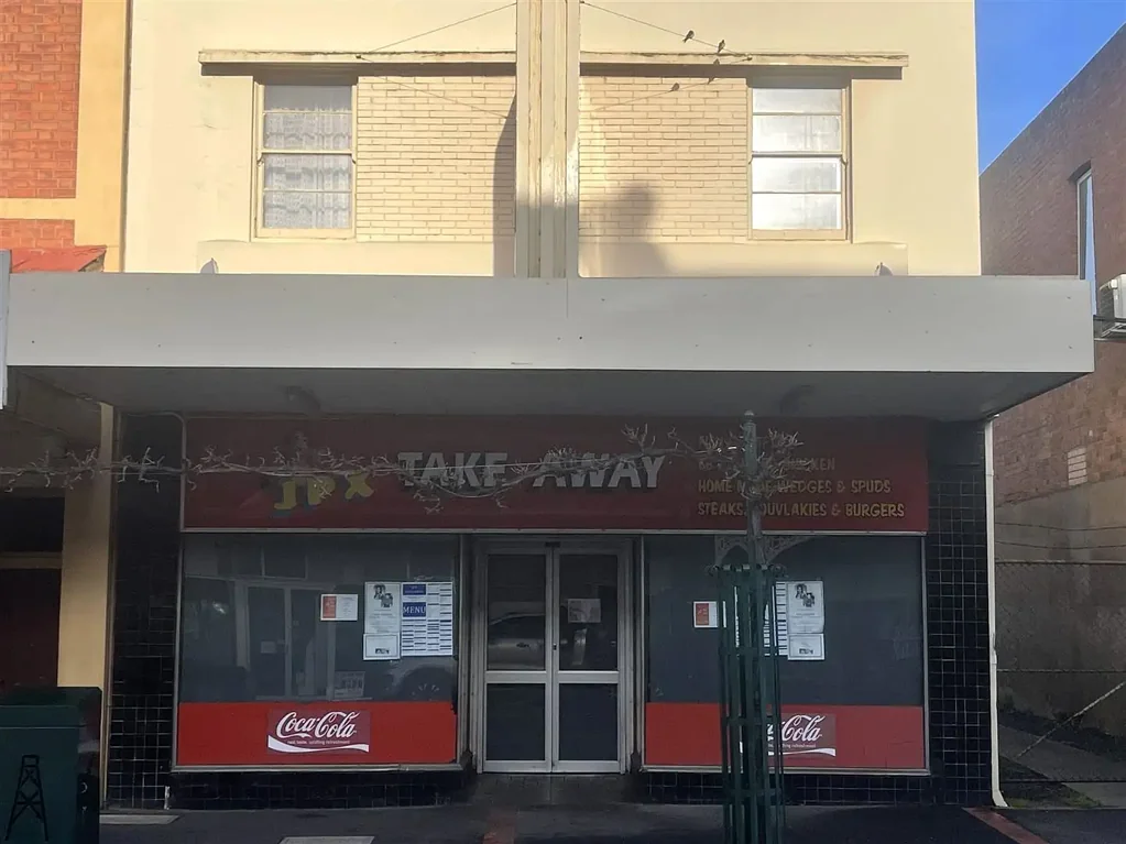 St Arnaud 2房  Residence & Shop for sale.