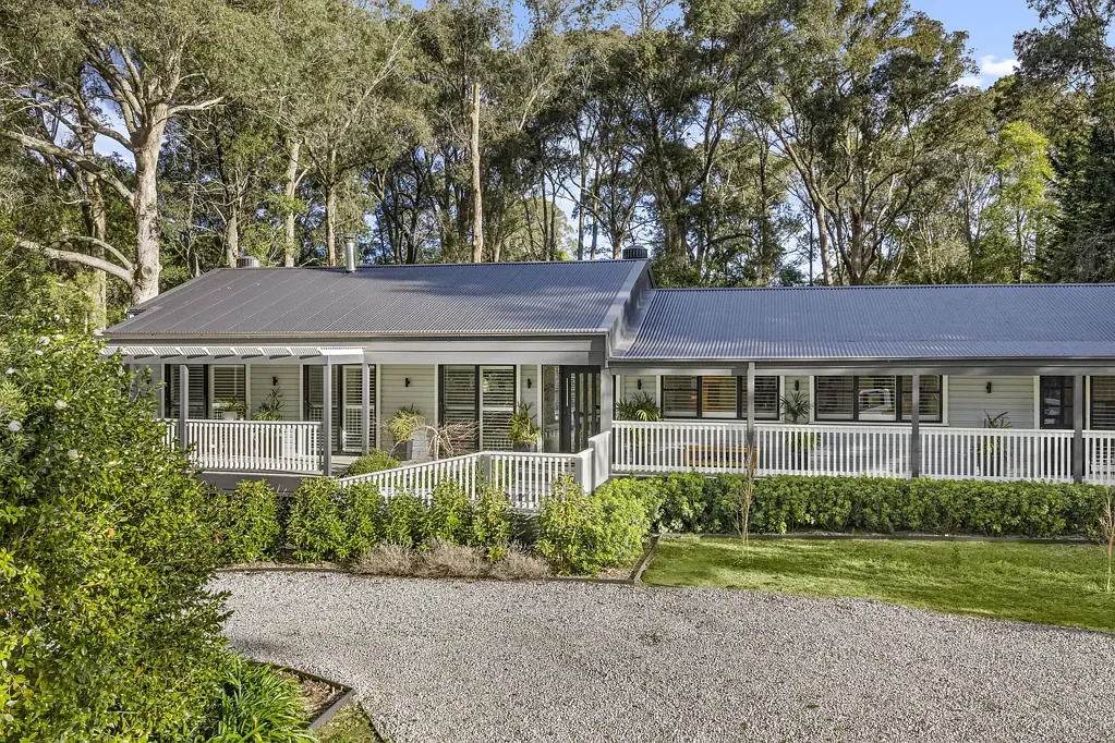 Bundanoon 4Kwarto A Beautifully Transformed Country Retreat on 1.5 Acres