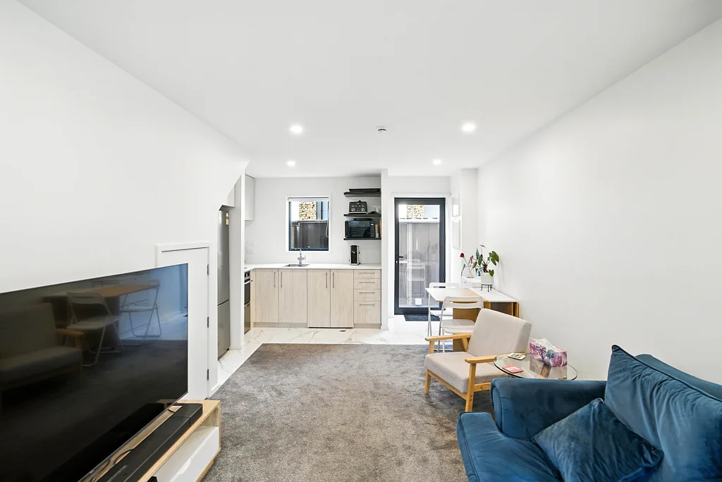 Christchurch Central 2कमरा Sleek, Stylish & Central!