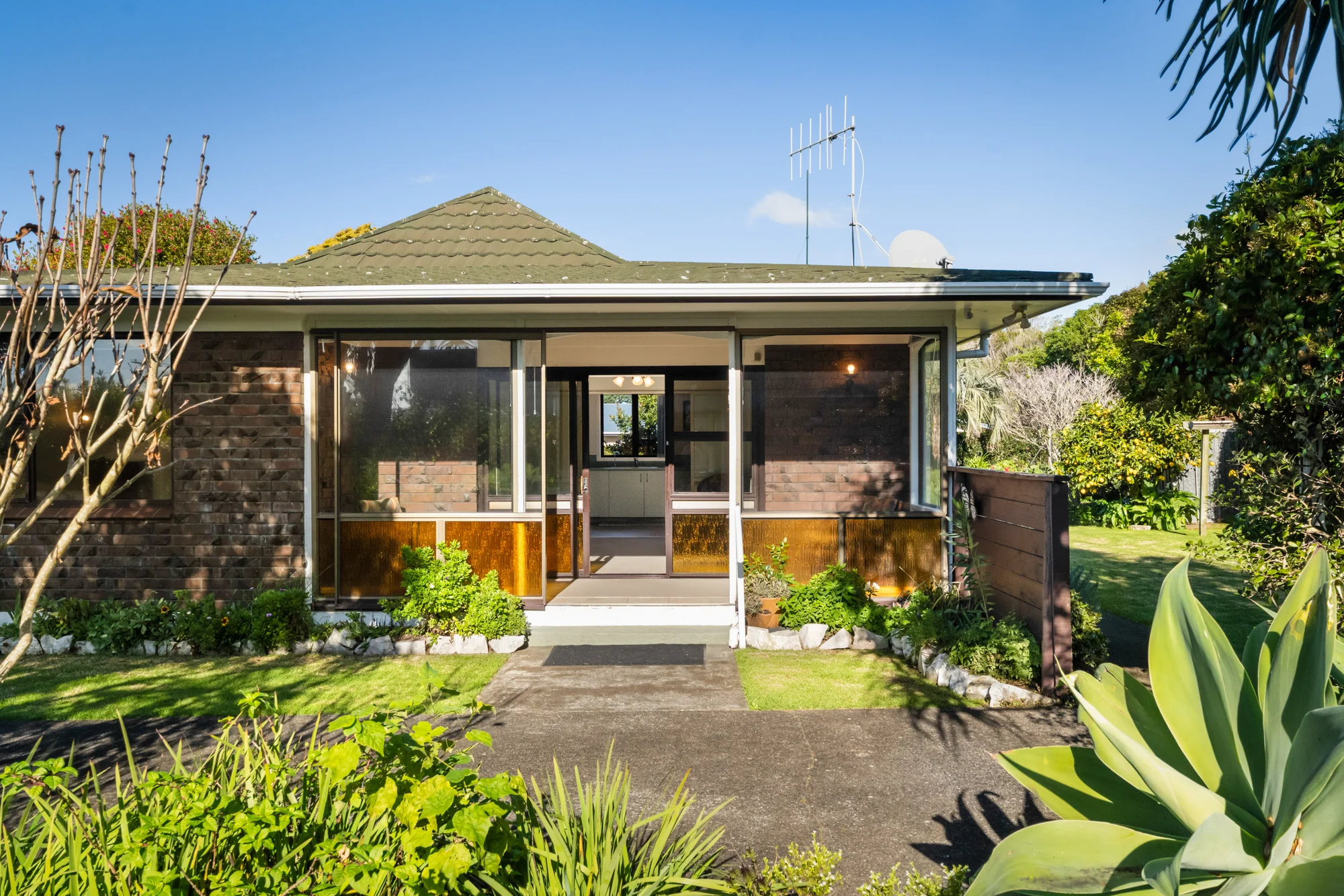 Waihi Beach 2Phòng ngủ Location, Low Maintenance and Lifestyle!