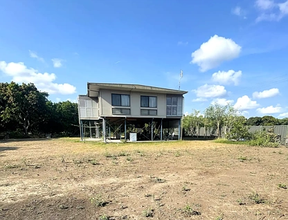 207-217 Wickham Street, Ayr, QLD 4807, 4 침실, 1 욕실, House