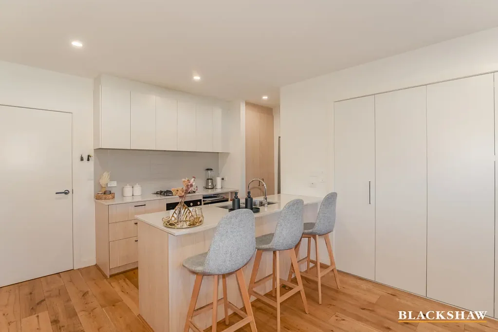 35/60 Kingsland Parade, Casey, ACT 2913