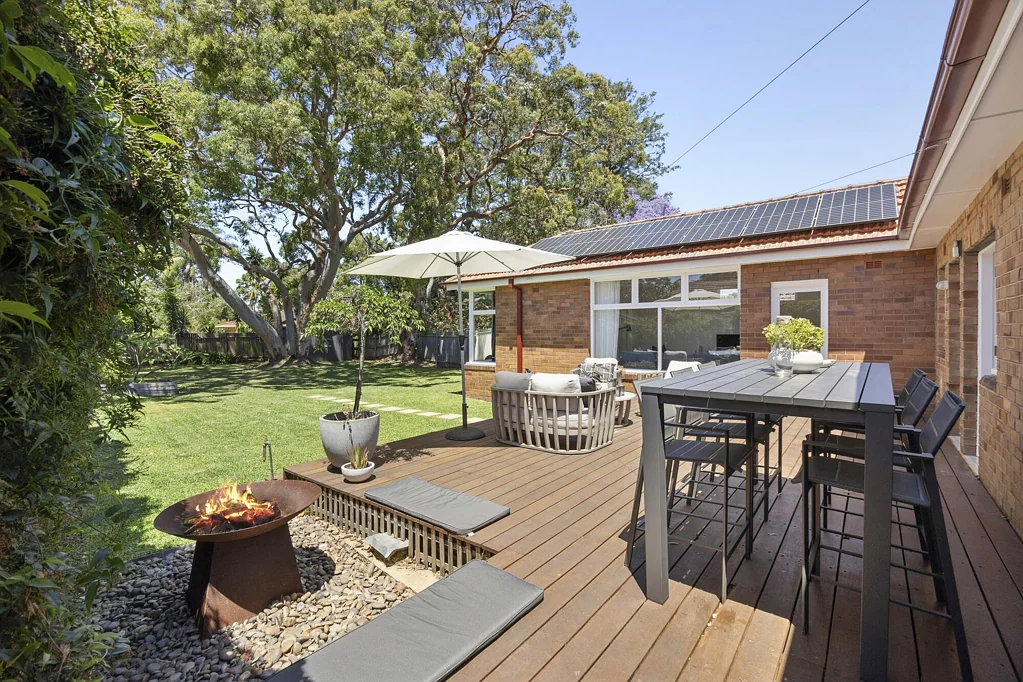 Lane Cove 3 Slaapkamer Immaculate family gem on a prime level block