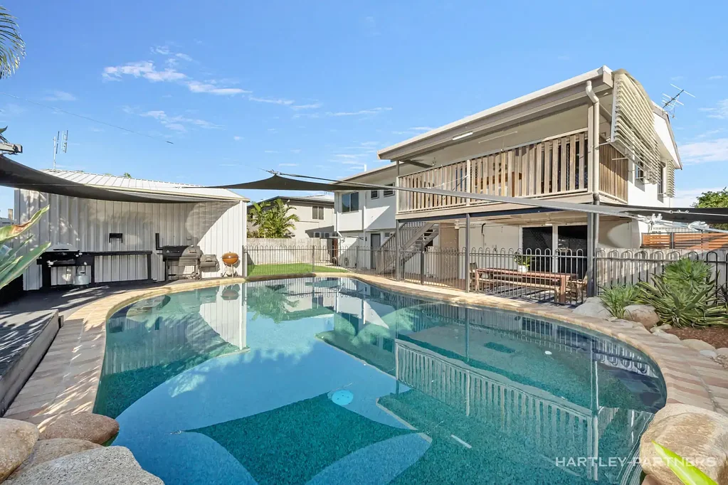 19 Lambert Street, Kirwan, QLD 4817