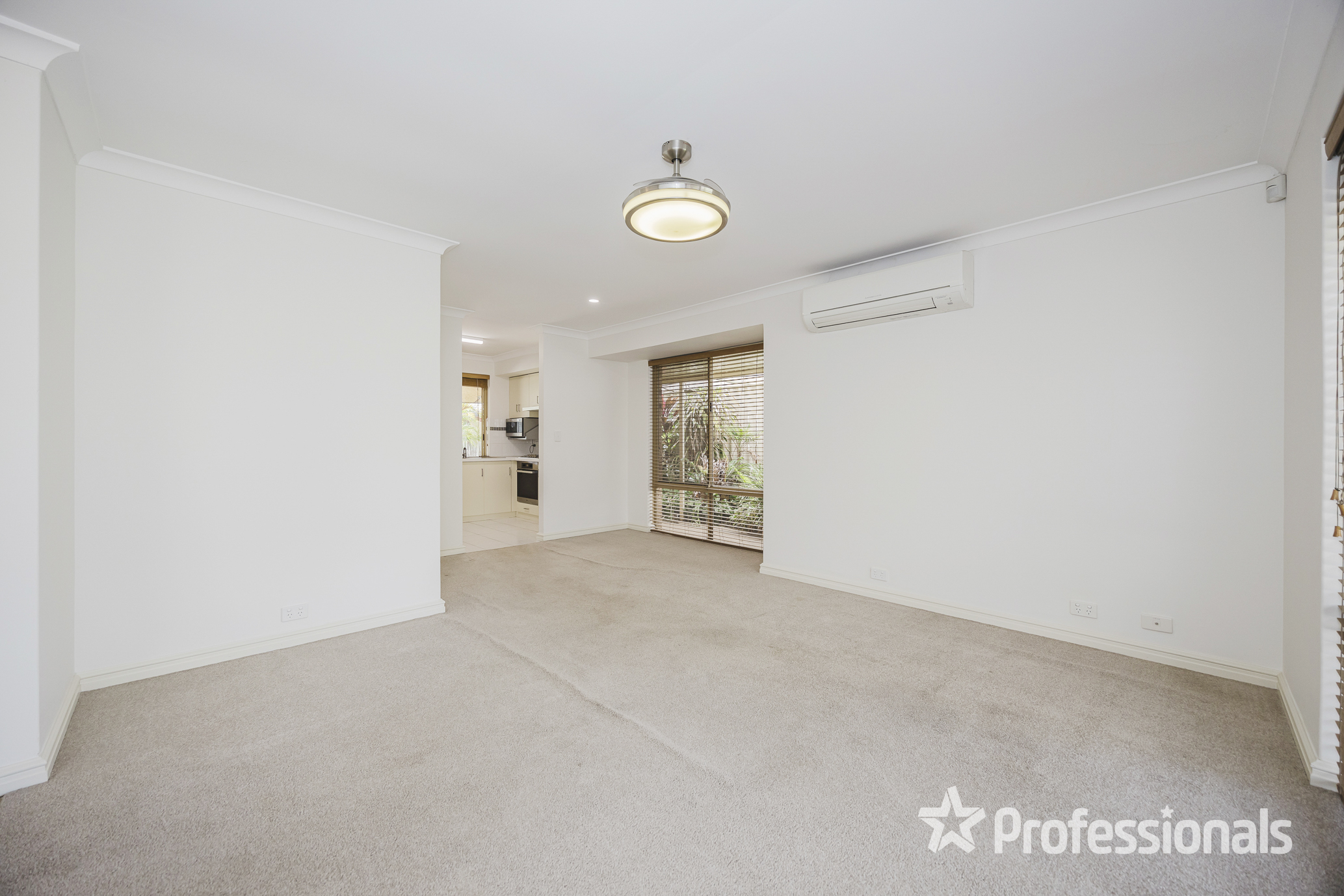 65 WOODWARD CIR, MARANGAROO WA 6064, 0房, 0浴, House