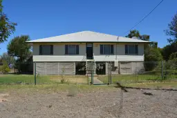 19 Gordon Street, Aramac