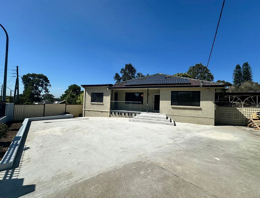 206 Quakers Road, Quakers Hill, Outer Western Sydney, 4 rūma, 3 rūma horoi, House