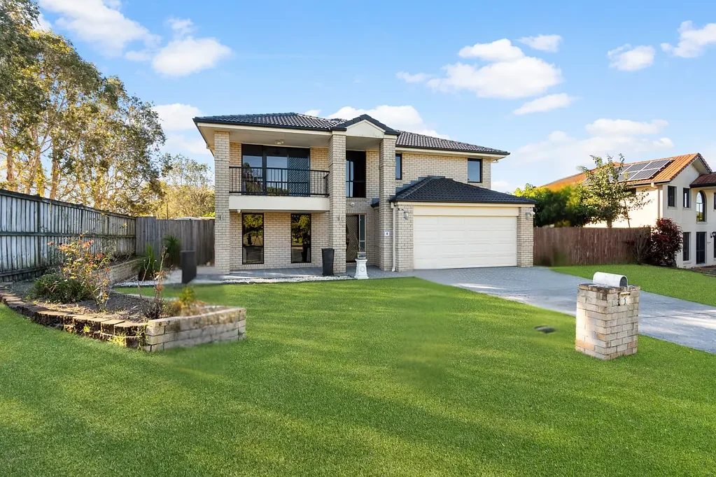 Room for Everyone - Four Generous Living Spaces