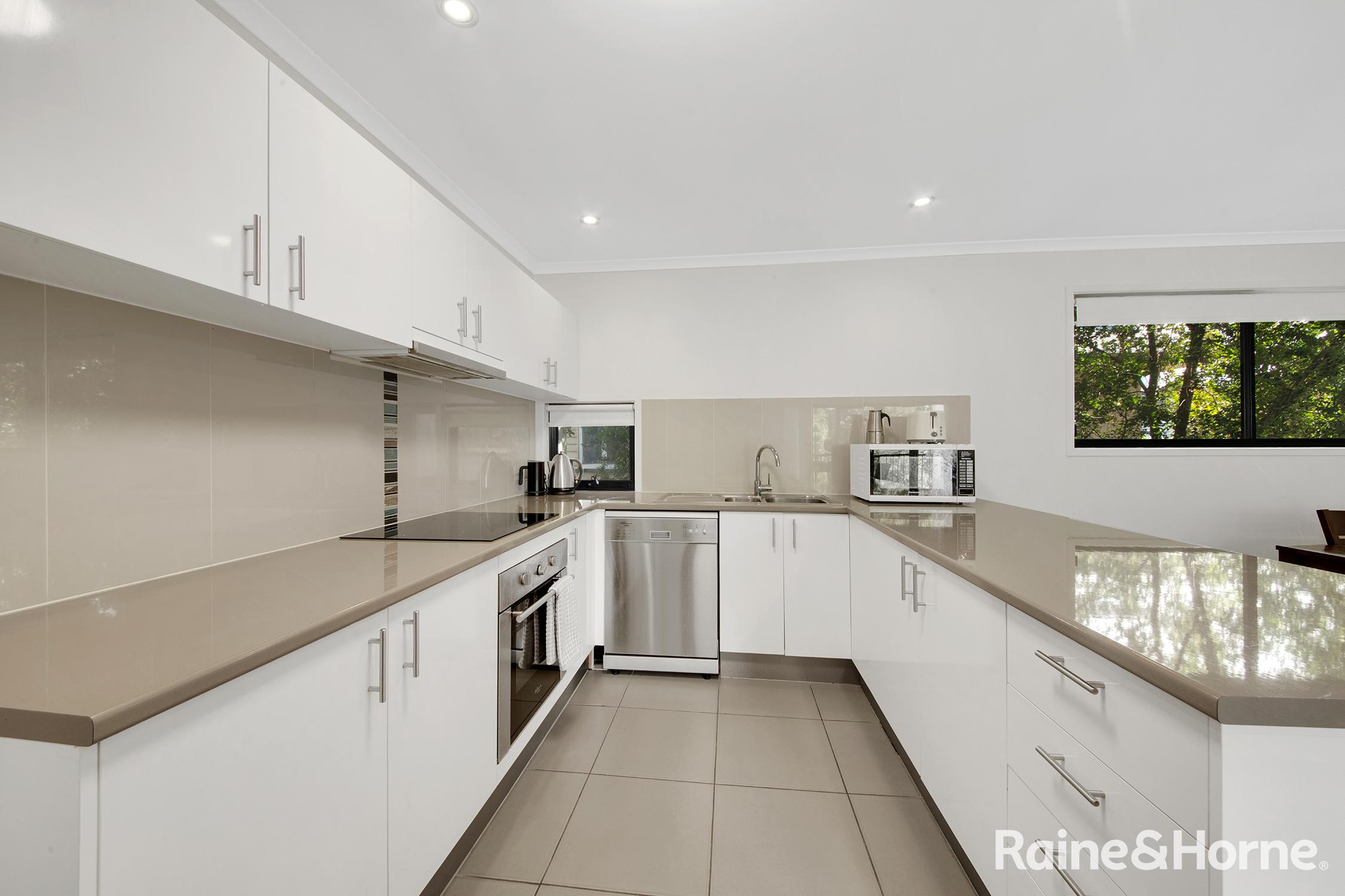 46 YARROON ST, GLADSTONE CENTRAL QLD 4680, 0 phòng ngủ, 0 phòng tắm, Townhouse