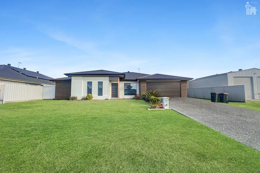 Family Home Located in Point Vernon