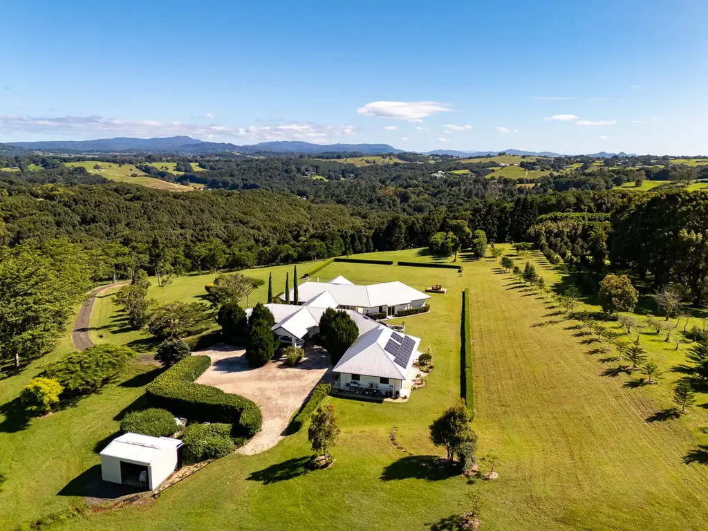 Bangalow 4कमरा Possum Creek Park - Spectacular Views - 79 Acres - Minutes to Bangalow