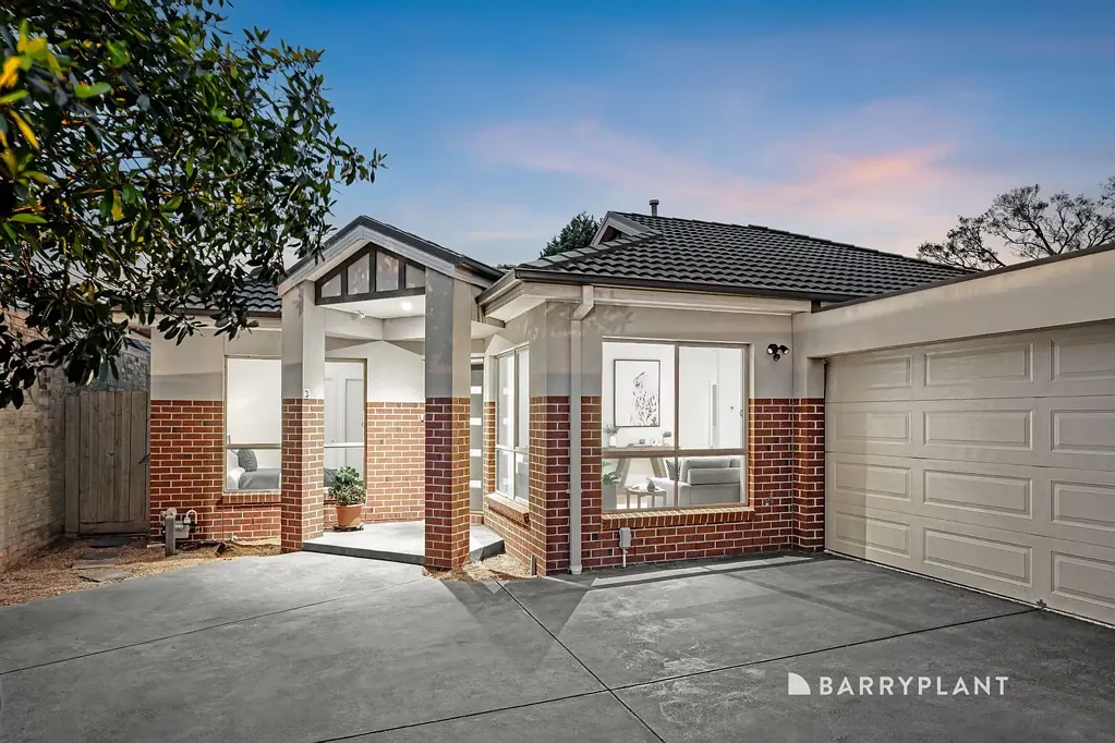 Ferntree Gully 3Moenga Single storey low maintenance - No Owners Corporation