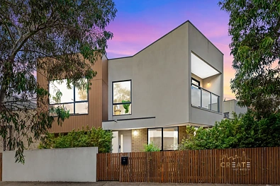 Sunshine 3Zimmer MODERN - STYLISH TOWNHOUSE - PRIME SUNSHINE LOCATION