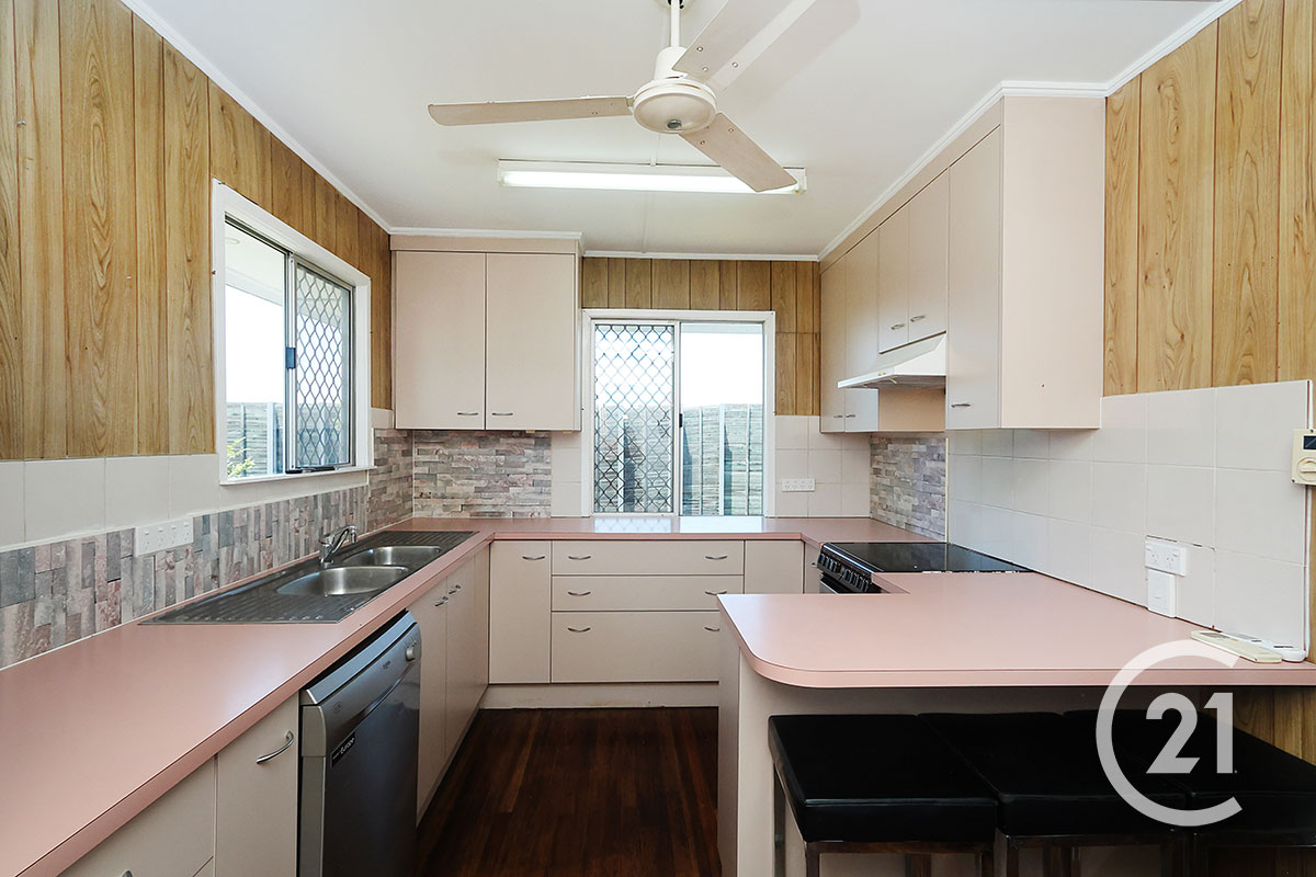 3 ENFIELD ST, REDBANK QLD 4301, 0 habitaciones, 0 baños, House