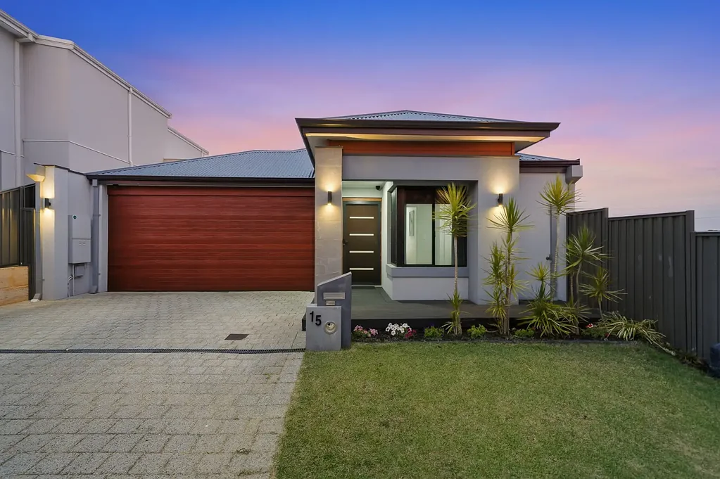 15 Budelli Road, Coogee, WA 6166