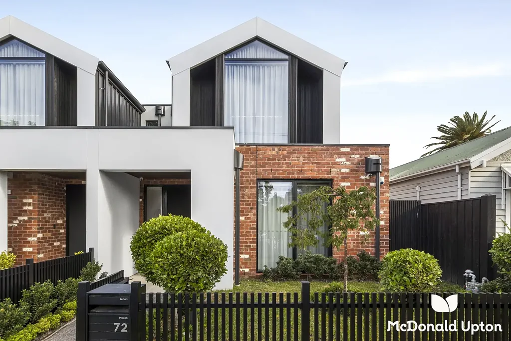 Ascot Vale 5Kwarto Contemporary Family Luxury in a Coveted Ascot Vale Pocket
