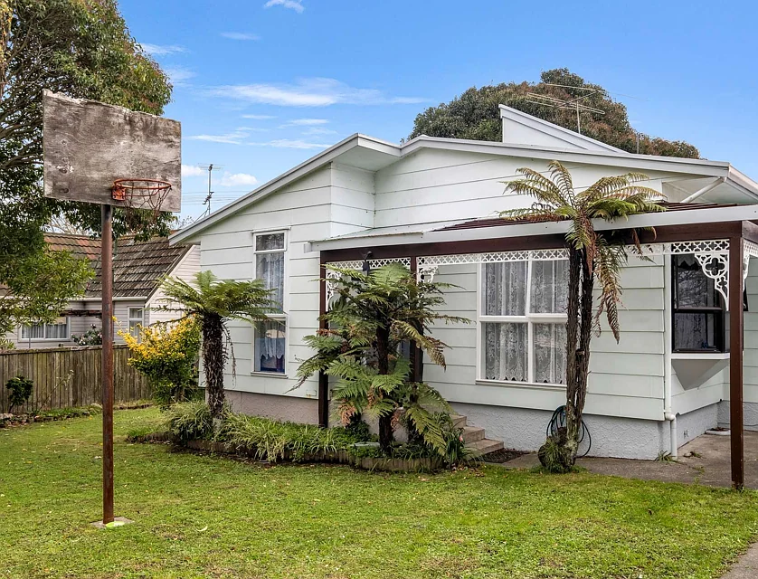 212 Tyndall Road, Outer Kaiti, Gisborne, 3 Bedrooms, 1 Bathrooms, House