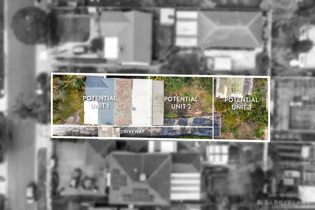 Springvale 4房 优质矩形土地 780m² Minaret College门口 四卧三卫 独立单元 巨大开发潜力 步行可达学校 商业便利 主干道环绕 FAMILY LIVING, RENTAL INCOME AND DEVELOPMENT POTENTIAL