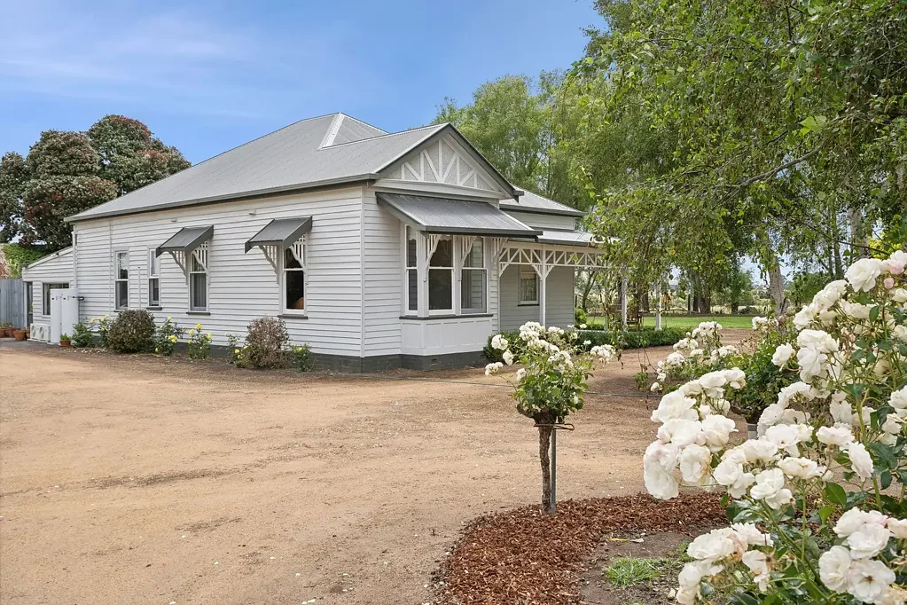 Camperdown 3房  'FAIRFORD' - A Great Family Home