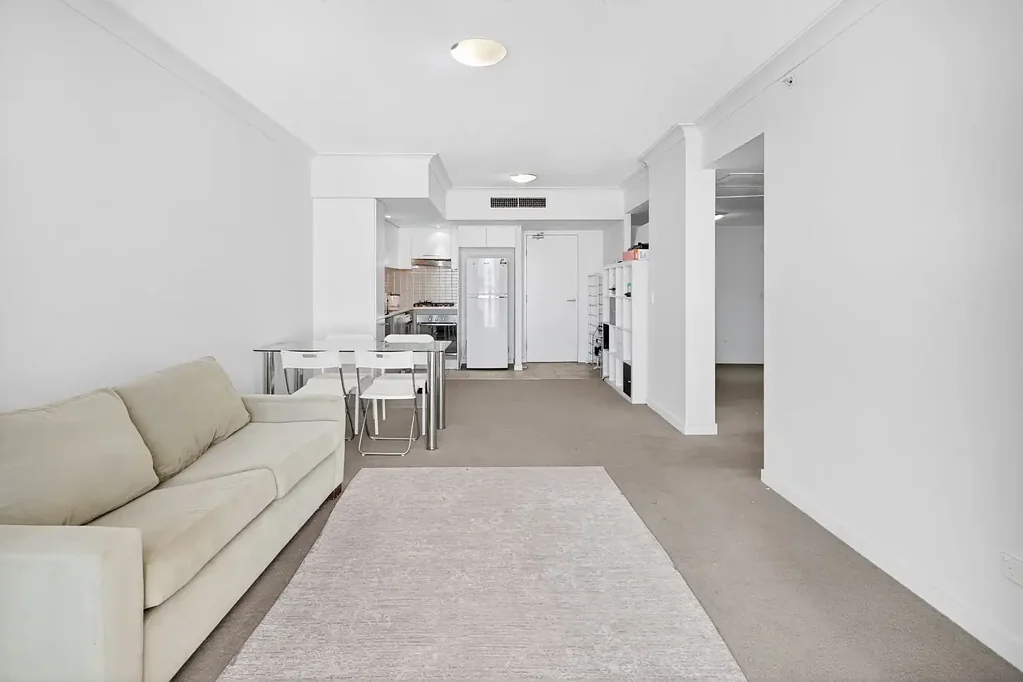 Southport 1Phòng ngủ Spacious Modern One Bedroom plus study Apartment in the heart of CBD