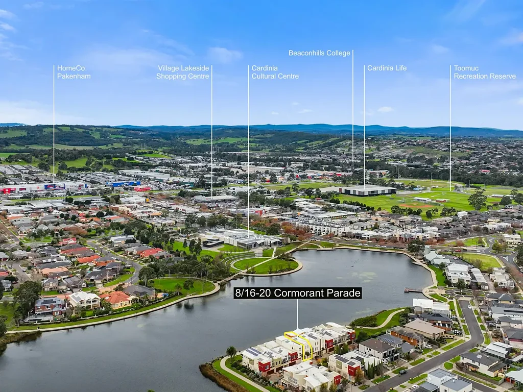 Pakenham 3 Slaapkamer Exclusive Lakeside Living with Spectacular Panoramic Water Views!