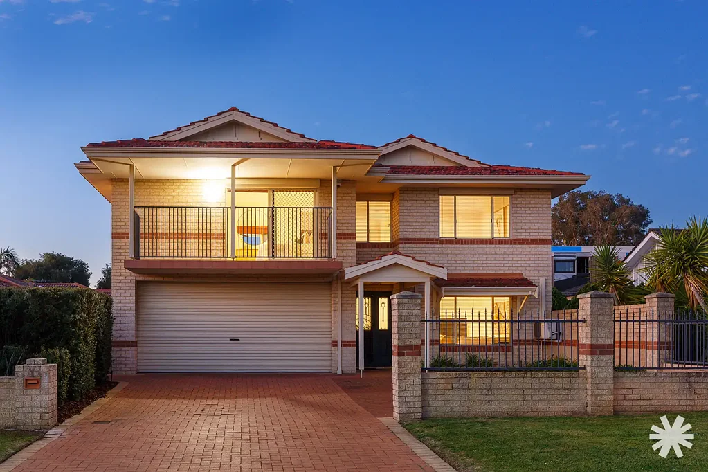 Como 3房  GRAND TOWNHOME