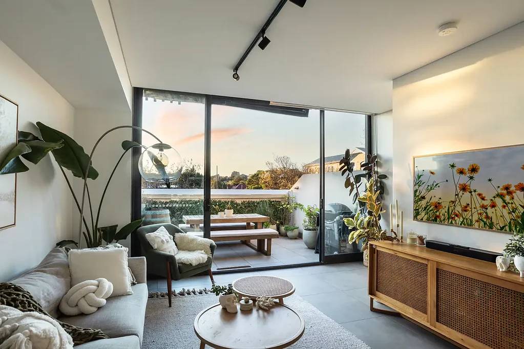 203/76 Mitchell Road, Alexandria, NSW 2015