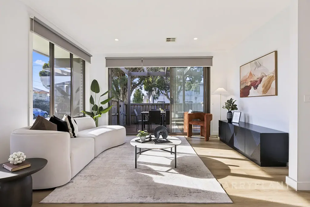Mount Waverley 4 Slaapkamer Family Luxury in the Prestigious Mount Waverley Secondary College Zone (STSA)
