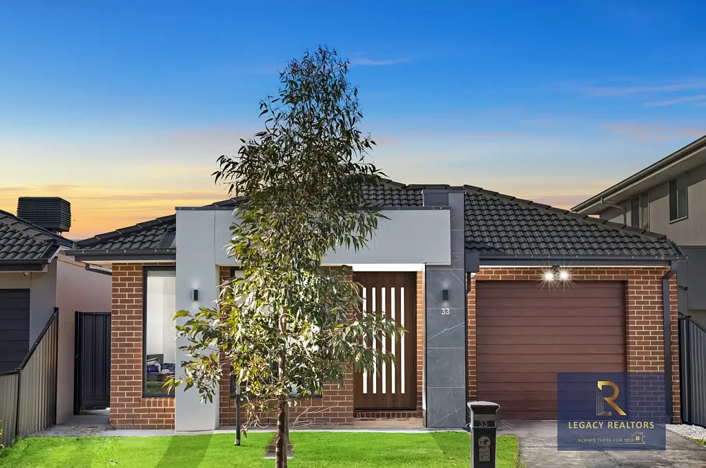 Tarneit 4ਬੈੱਡਰੂਮ Modern Family Home in a Prime Tarneit Location