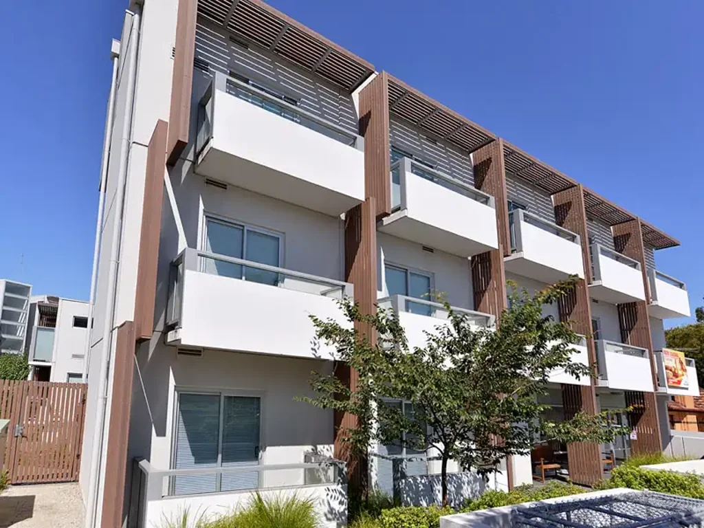 Clayton 2 Slaapkamer PRIME INVESTMENT WITH EXCEPTIONAL RETURN