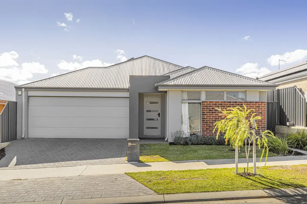 38 Dazzle Road, Eglinton, WA 6034