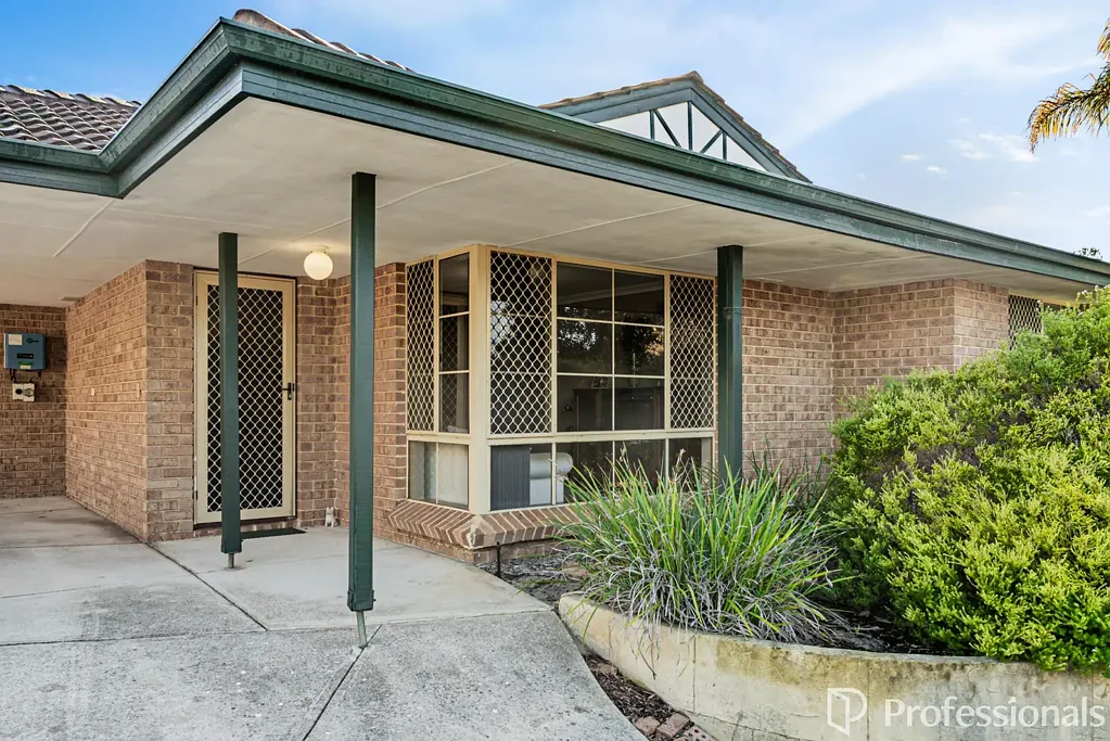 Leeming 3ਬੈੱਡਰੂਮ Neat as a Pin - Simply Move In and Enjoy!