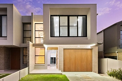 Hurstville 5બેડરૂમ Luxury Family Duplex in a Premier Hurstville Locale