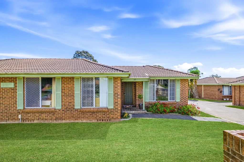 Macquarie Fields 2房 便利地段的舒适生活 Comfortable Living in a Convenient Location