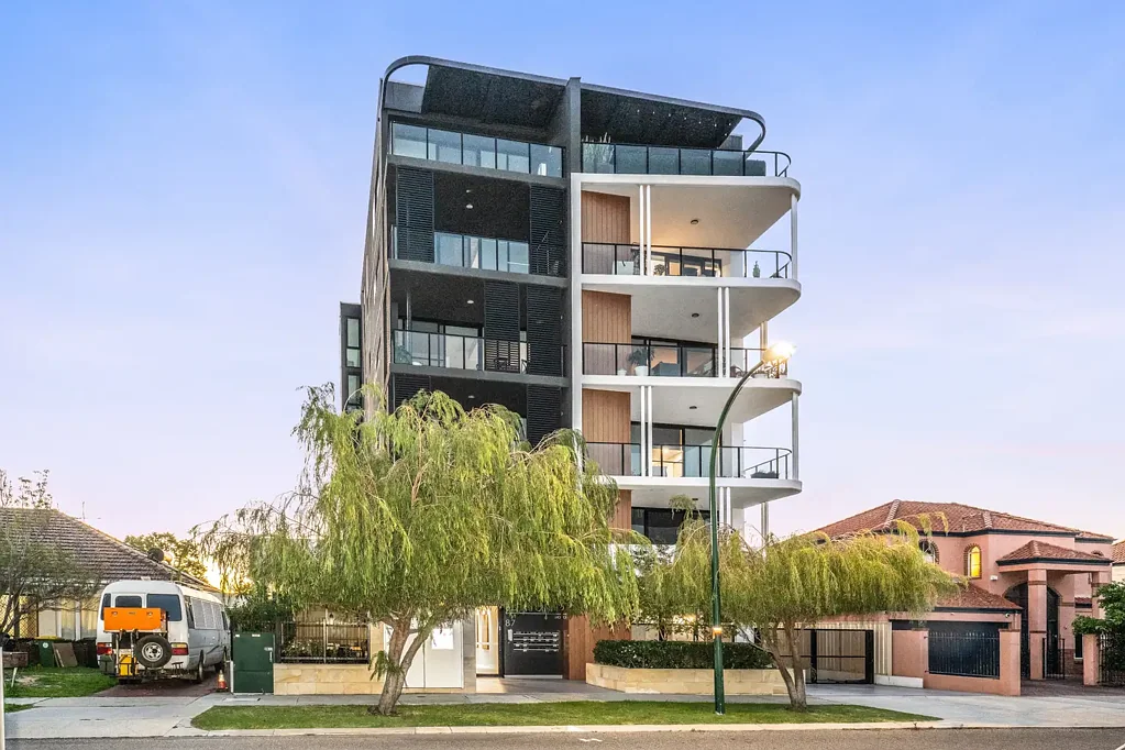 Elegant Lock-and-Leave Living in the Edition Como