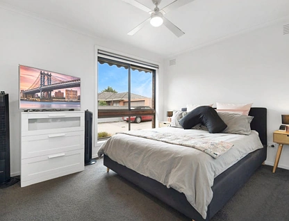 2/34 Herald Street, Cheltenham, Bayside, 3 Kuwarto, 1 Banyo, House