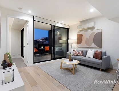 302/2A Royal Parade, Caulfield South, Bayside, 2 침실, 2 욕실, Apartment