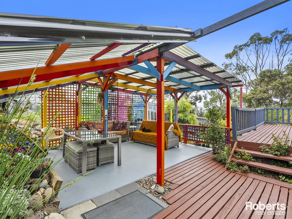 2 Pine Court, Primrose Sands, TAS 7173