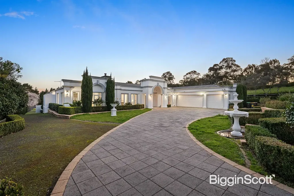 Templestowe 5ਬੈੱਡਰੂਮ A Landmark Acreage Estate of Grand Proportions and Resort-Style Living