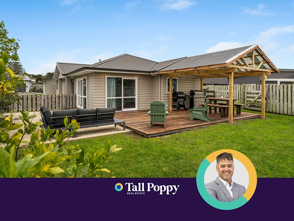 Otaki 3બેડરૂમ Sleek Modern Home, Priced Under RV!!