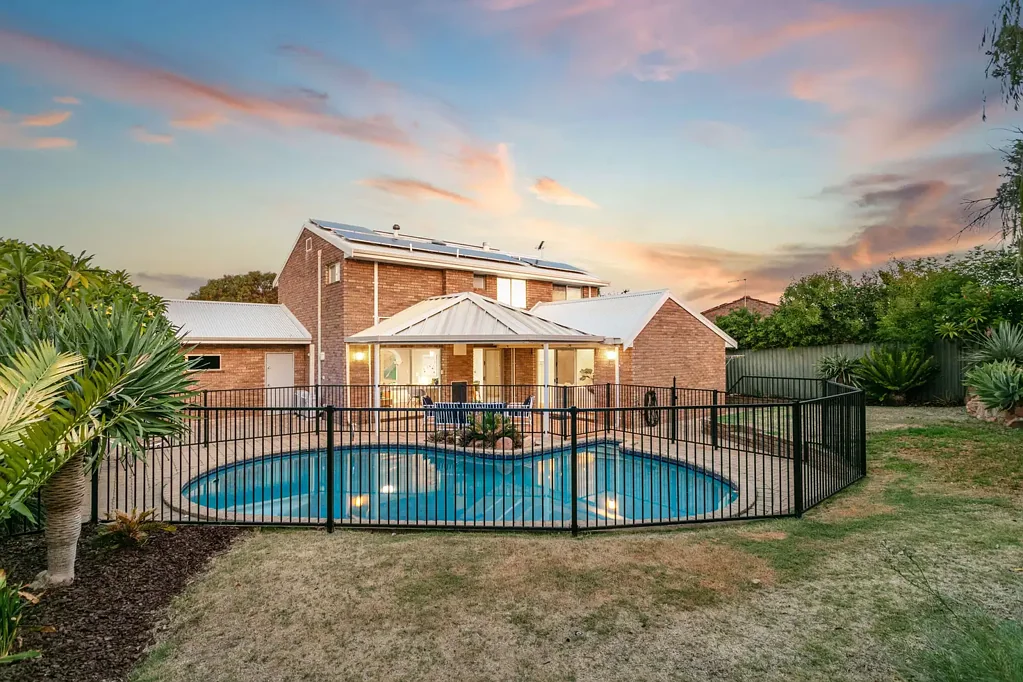 12 Osmaston Road, Carine, WA 6020