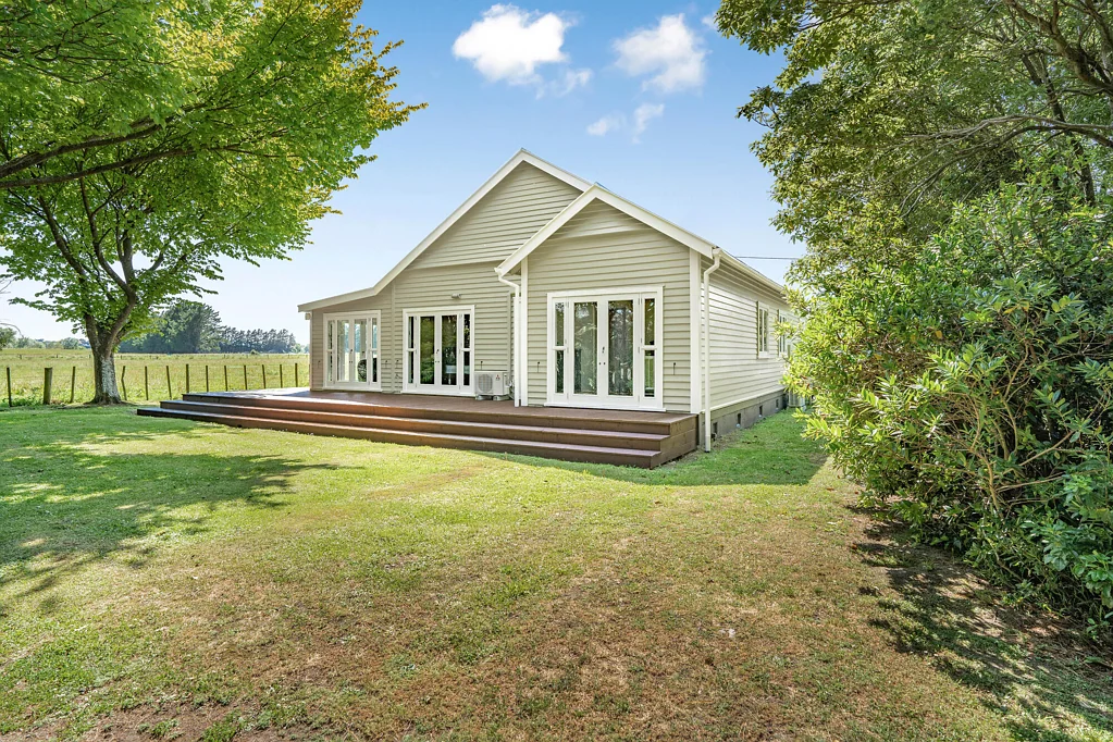 Featherston 4 Slaapkamer Character, Privacy and a True Country Feel